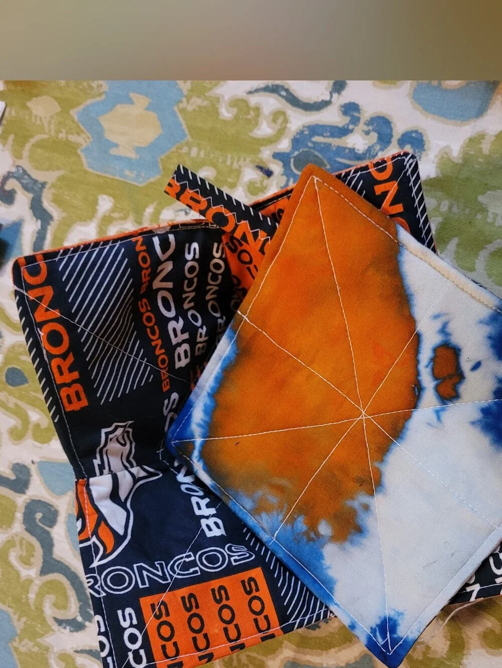 Broncos Bowl Cozy And Hot Pad
